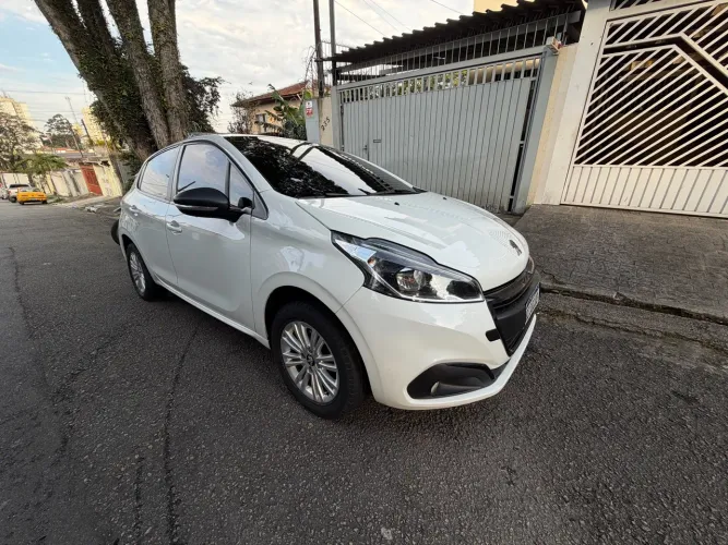 Peugeot 208 Active Pack 1.6 Flex 16V 5P Aut. 2019