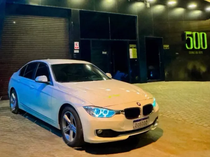 BMW 320I A 2.0 Turbo/activeflex 16V 184cv 4P 2015