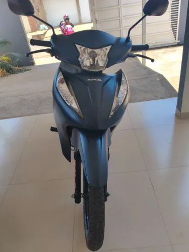 Honda Biz 125 EX/ 125 EX Flex 2025