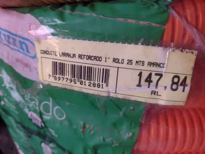 Fios e conduíte