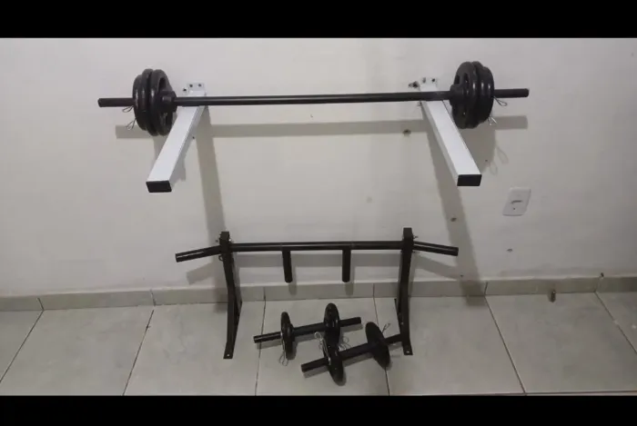 Equipamentos de musculação 