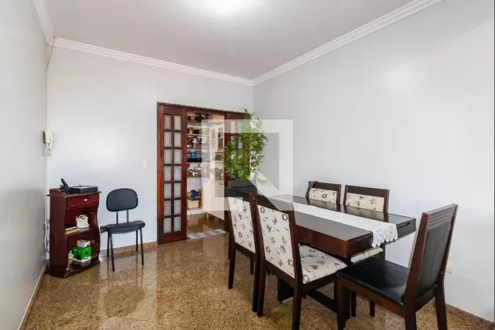Casa à Venda - Vila Alpina, 3 Quartos, 200 m2
