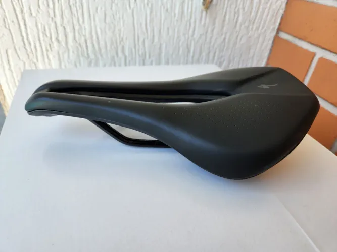 Selim Specialized Power Comp 143mm