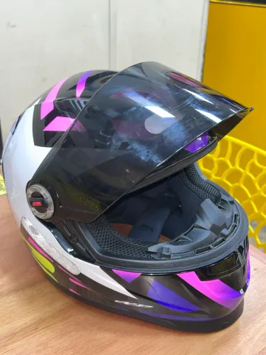 Vendo capacete Ls2 