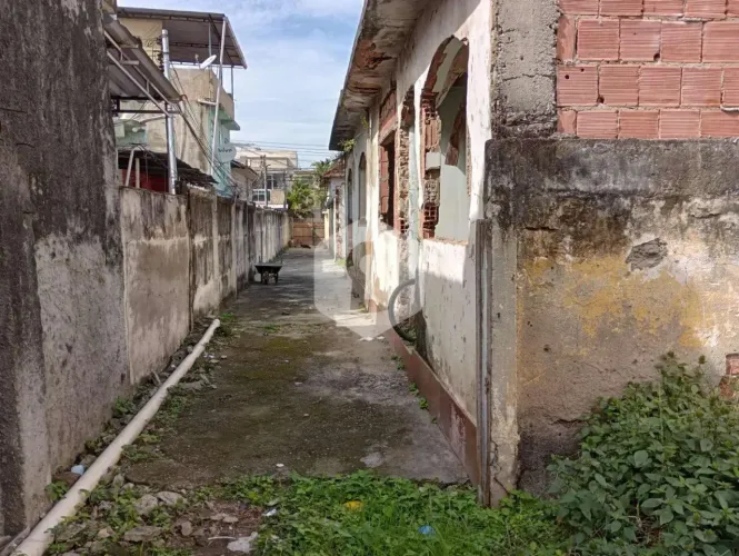 EXCELENTE LOCALIZAÇÃO EM RAMOS, TERRENO PLANO, OTIMO PARA CONSTRUÇÃO DE CONDOMINIO DE CASA