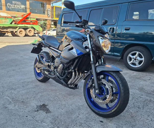 Yamaha xj6