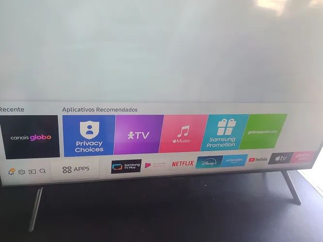 Vendo Smartv Samsung 50 polegadas 4k top de linha sem nenhum detalhe R$ 1650,00