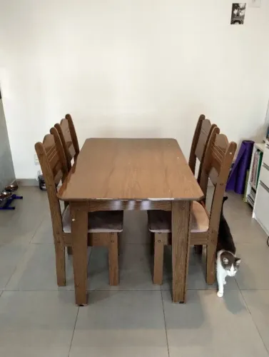 Mesa de jantar retangular
