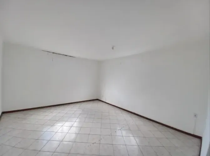 Aluguel de salas comerciais no bairro Liberdade