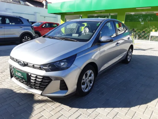 Hyundai HB20S Comfort Plus 1.0 TB Flex 12V Mec. 2025