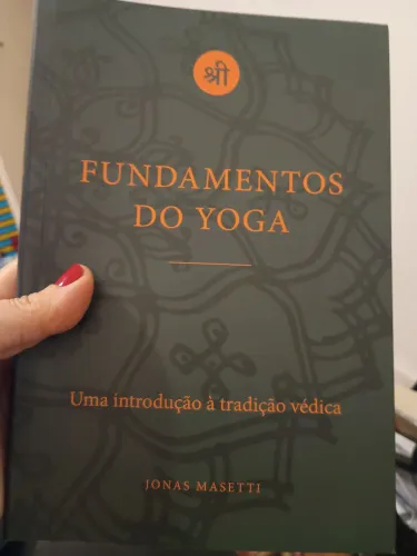 Livro Fundamentos do Yoga
