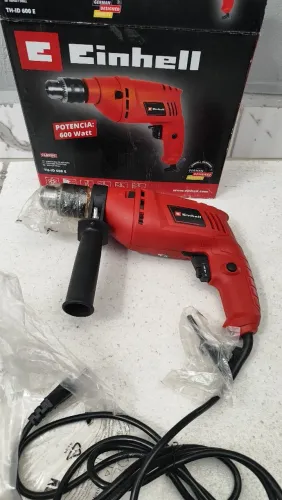 Furadeira martelete 127v nova.