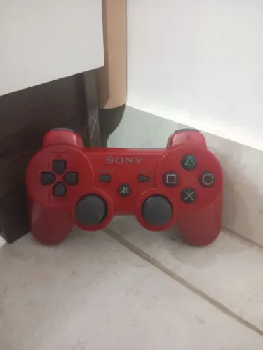 Controle DualShock 3/SIXAXIS PS3 vermelho