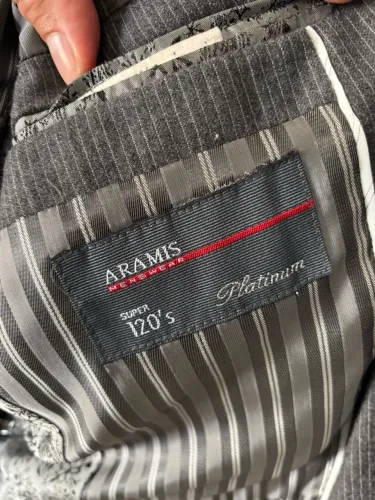 Terno Completo Aramis Platinum Super 120's Risca de Giz - Tam 50M (100% Lã)