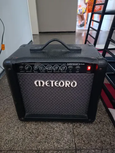 Amplificador Meteoro Nitrous Drive