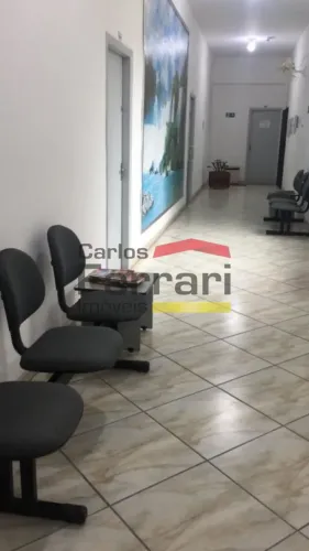 Sala Comercial na Avenida Mazzei 40m² 3 ambientes com divisórias recepção compartilhada