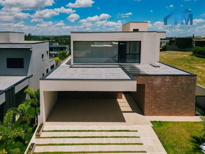 Casa com 5 dormitórios à venda, 332 m² por R$ 3.800.000,00 - Condomínio Villas do Golfe -