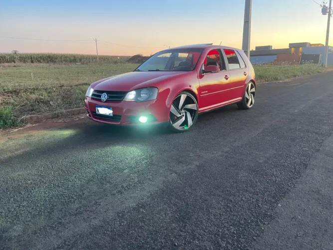 Volkswagen Golf 1.6 MI Total Flex 8V 4P 2010