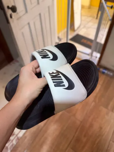 Chinelo ORIGINAL Nike Victori one tamanho 38