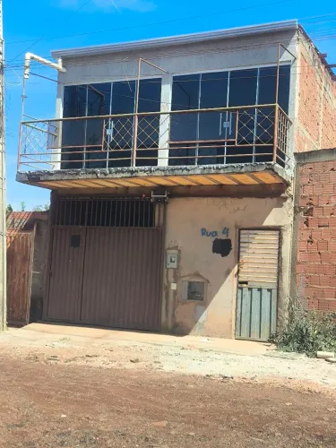 Casa sobrado Vende-se ou troca-se