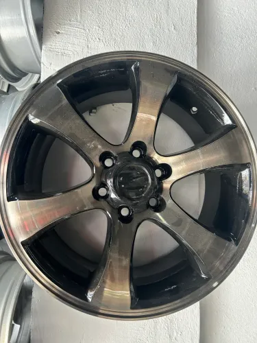 Rodas caminhonete aro 20 c/ pneus novos