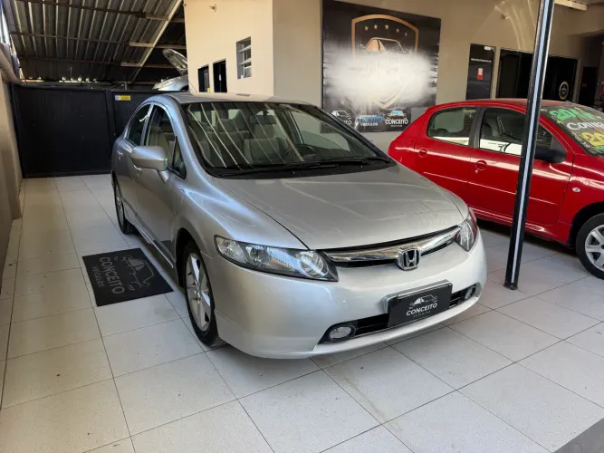 Honda Civic Sedan LXS 1.8/1.8 Flex 16V Mec. 4P 2007