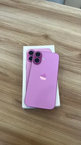 iPhone 16