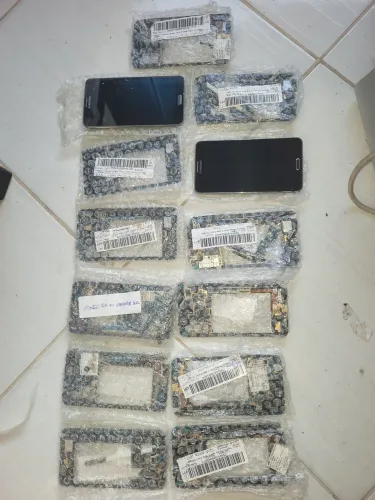 Lote 13 celular note 3 n900 32gb sem frontal nao liga pecas