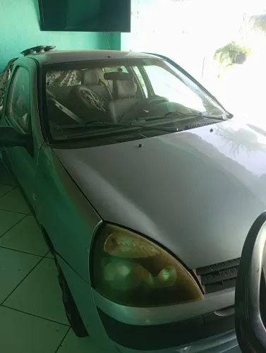 Renault Clio Authentique 1.0 8V 3P 2006