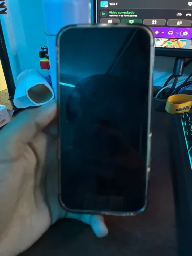 iPhone 13