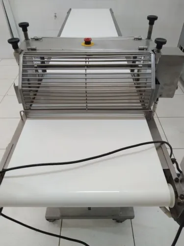 Mesa cortadora para panificação ECO