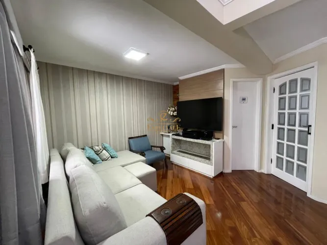 CASA EM CONDOMÍNIO COM 4 DORMITÓRIOS, 2 SUÍTES, 180,00 m² POR R$ 980.000,00 - XAXIM - CURI