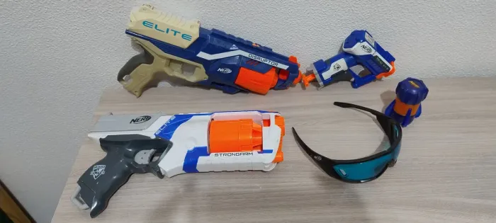 Lote Nerfs e óculos originais