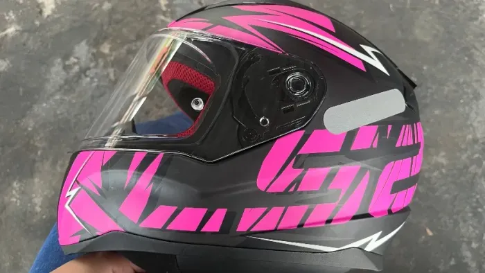 Capacete