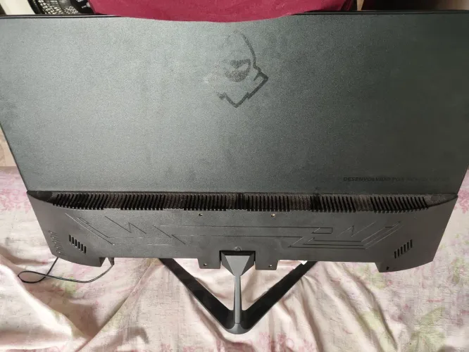 monitor gamer usado 
