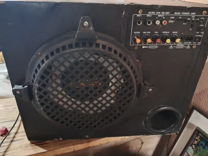 Vendo caixa de som