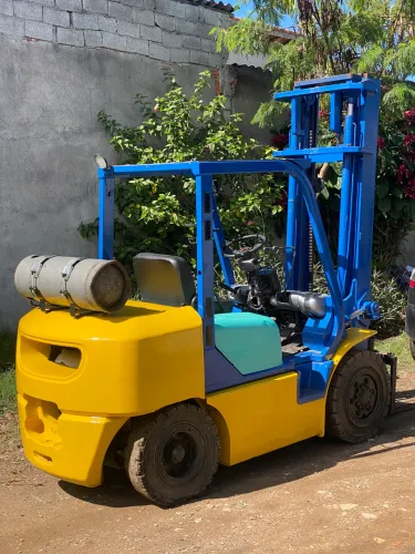 empilhadeira komatsu 4 TON 