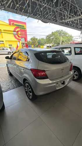 Chevrolet Onix Hatch LTZ 1.4 8V Flex Power Mec. 4P 2014