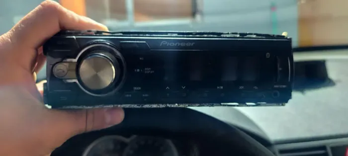 Pioneer mvh-s218BT