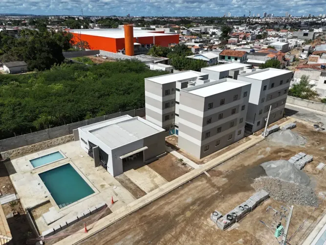Contrato de gaveta: Apto Térreo 2/4; Bairro Papagaio; Entrega Dezembro; Entrada R$ 58.000,