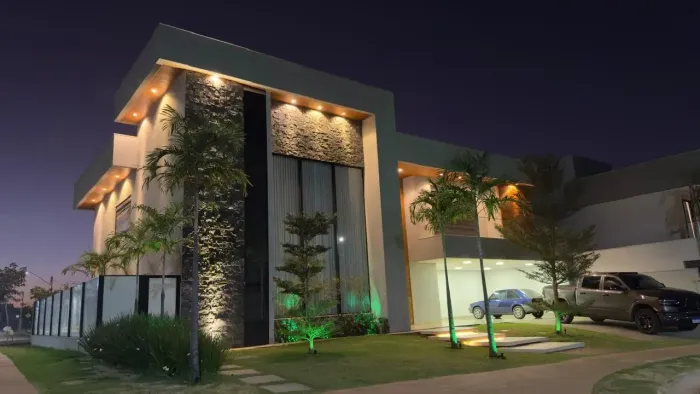 Casa de condomínio para venda com 348 metros quadrados com 4 quartos