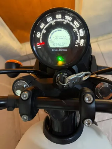 ROYAL ENFIELD HUNTER 350 - NOVA DEMAIS!