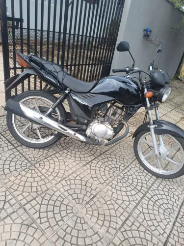Moto honda fan 150 cc preta