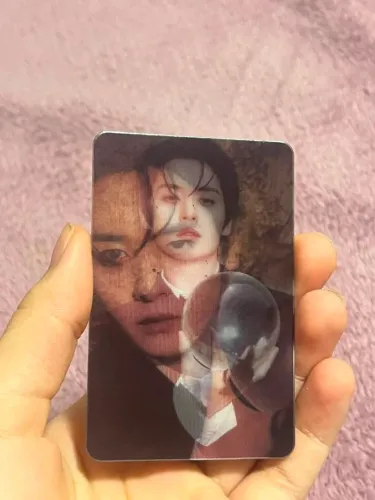 Photocard lenticular original do Lee Know do Stray Kids da era Do it