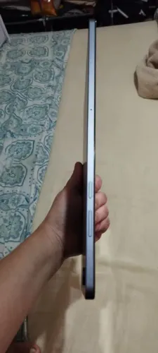 Tablet seminovo,com menos de um mês de uso