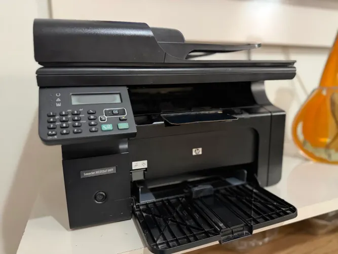 Multifuncional HP 1212 P&B