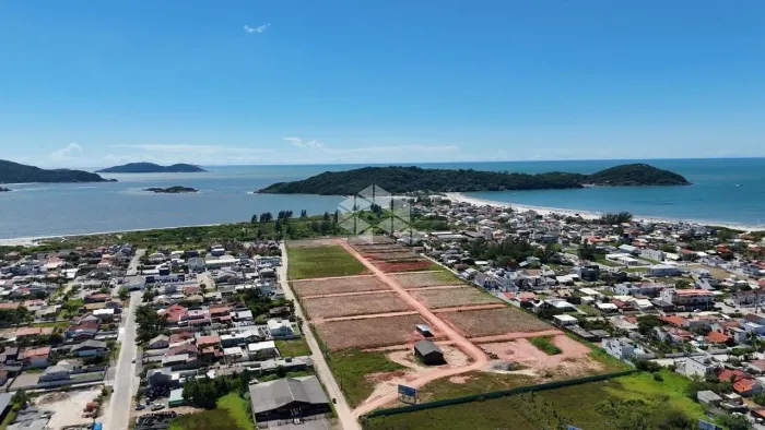 Terreno no bairro Praia do Sonho, em Palhoça - SC