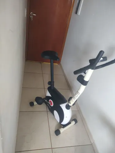 Bicicleta ergométrica vertical Kikos KS 3.1