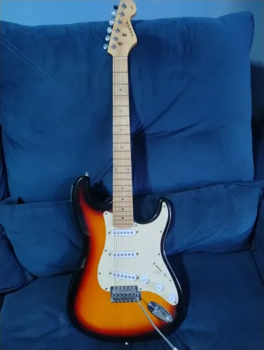 Guitarra strato Vogga