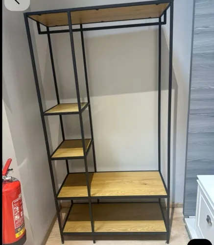 MÓVEIS estilo industrial